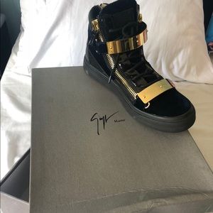 Giuseppe Zanotti Velvet Sneakers